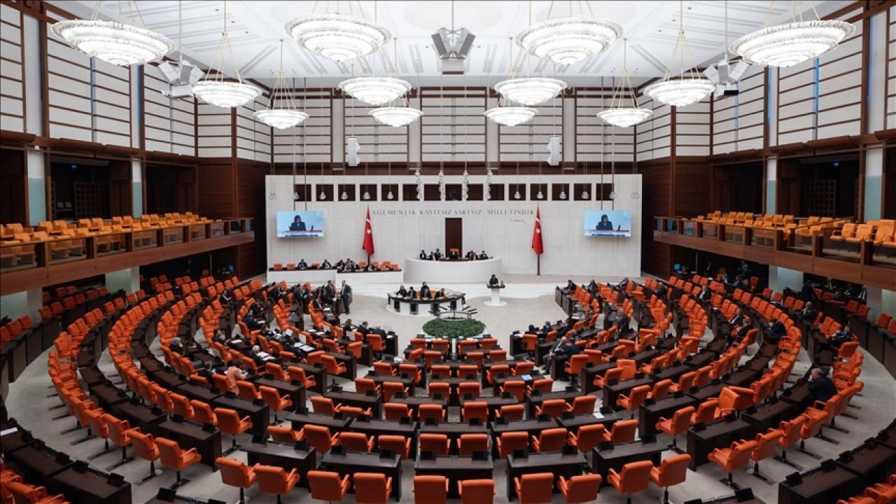 Meclis'te kritik süreç başlıyor! Silah bırakma yasası ve Öcalan'la görüşme masada!
