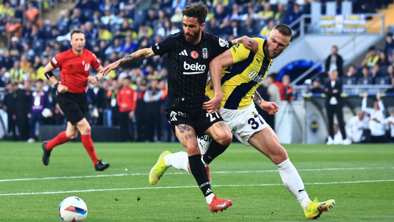 Beşiktaş-Fenerbahçe derbisinin biletleri satışa çıkıyor