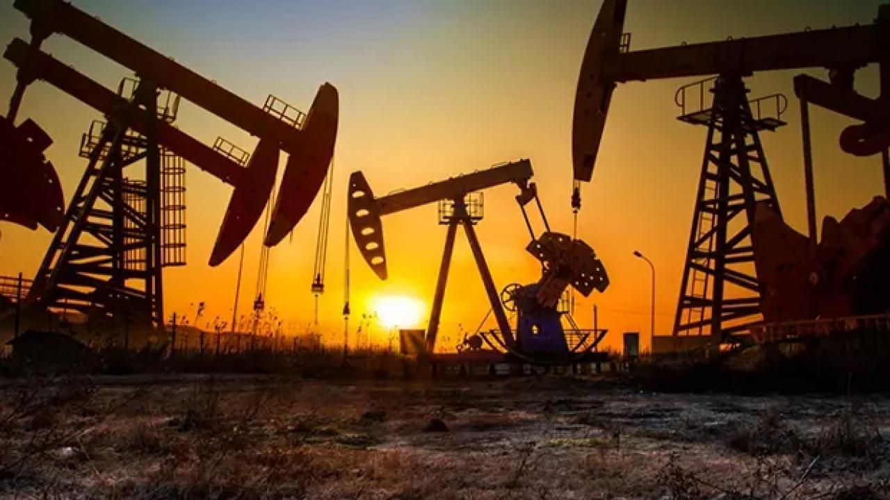 Brent petrolün varili 63,79 dolardan işlem görüyor