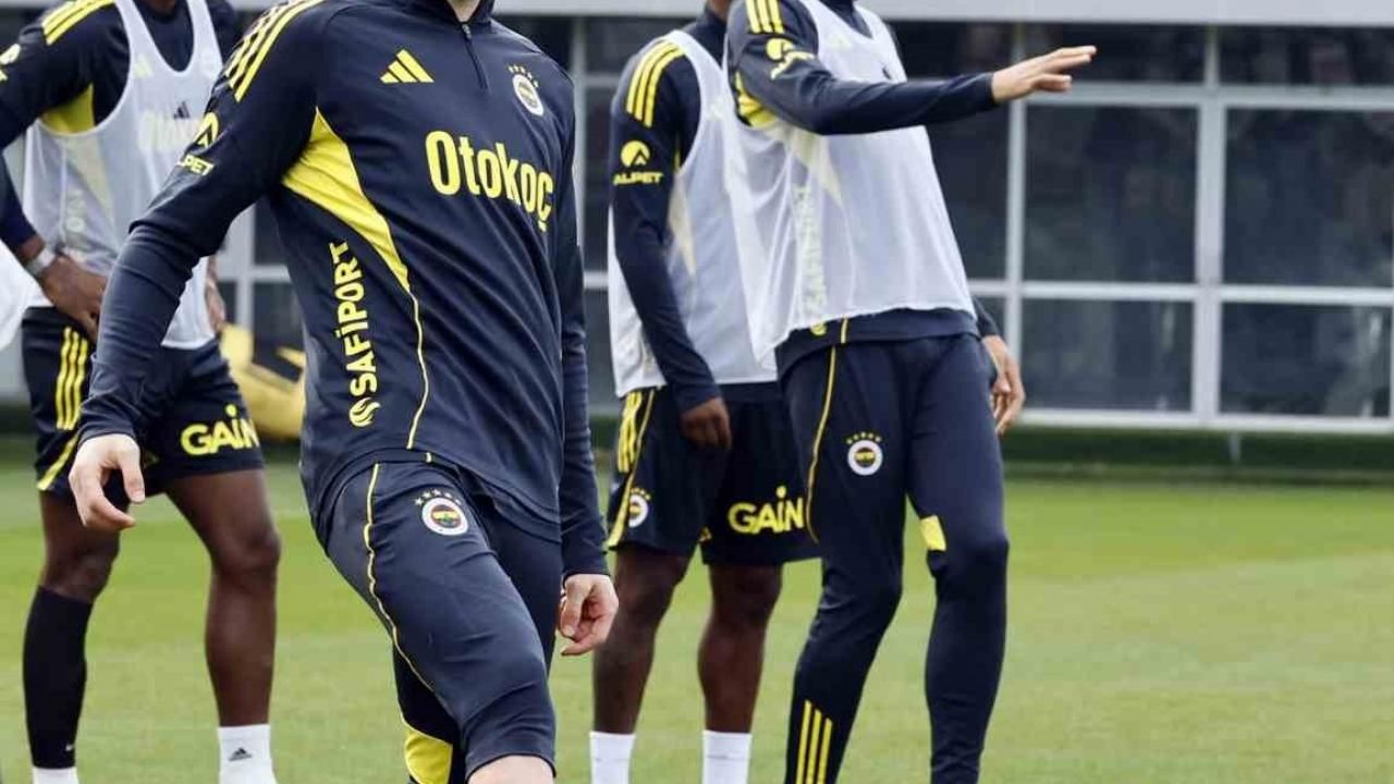 Fenerbahçe, Beşiktaş derbisinin taktiğini çalıştı