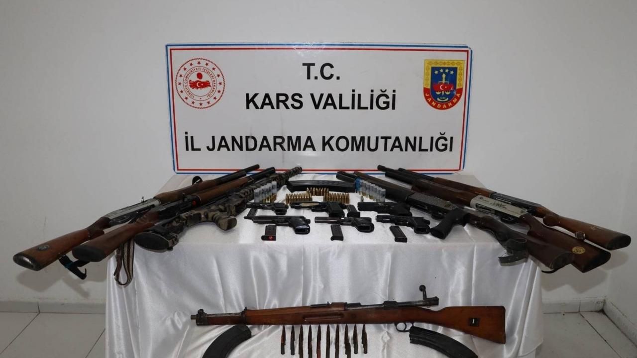 Kars'ta jandarmadan tarihi yakalama: 1'inci Dünya Savaşı'ndan kalma silah çıktı