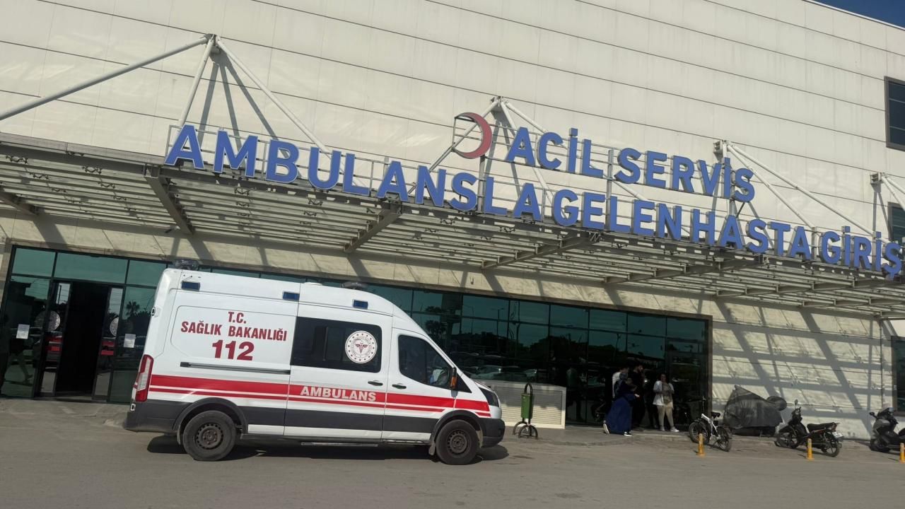 Mersin'de okulda gıda zehirlenmesi: 26 çocuk hastanelik oldu