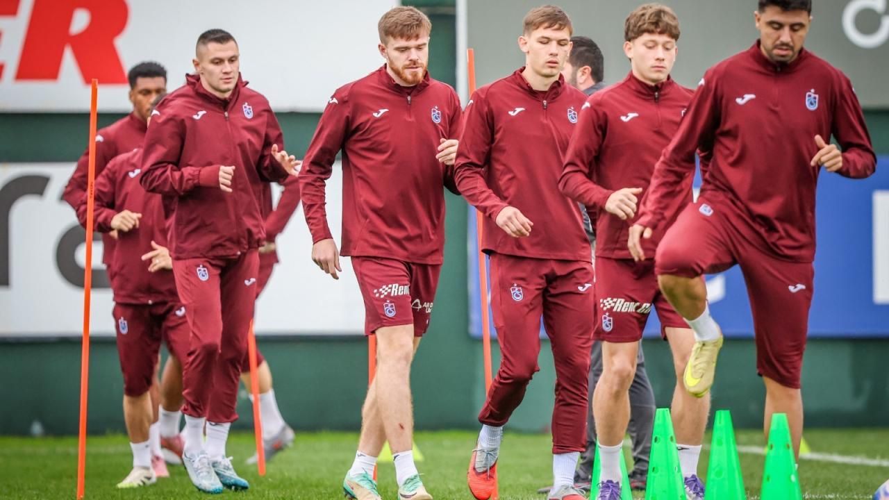 Trabzonspor, Galatasaray maçına hazır! İki isim kafilede yok