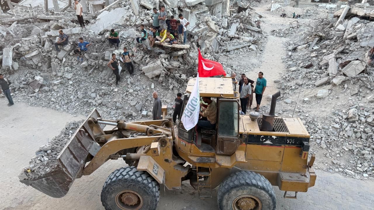 Türkiye Gazze'de, İDDEF sahada!