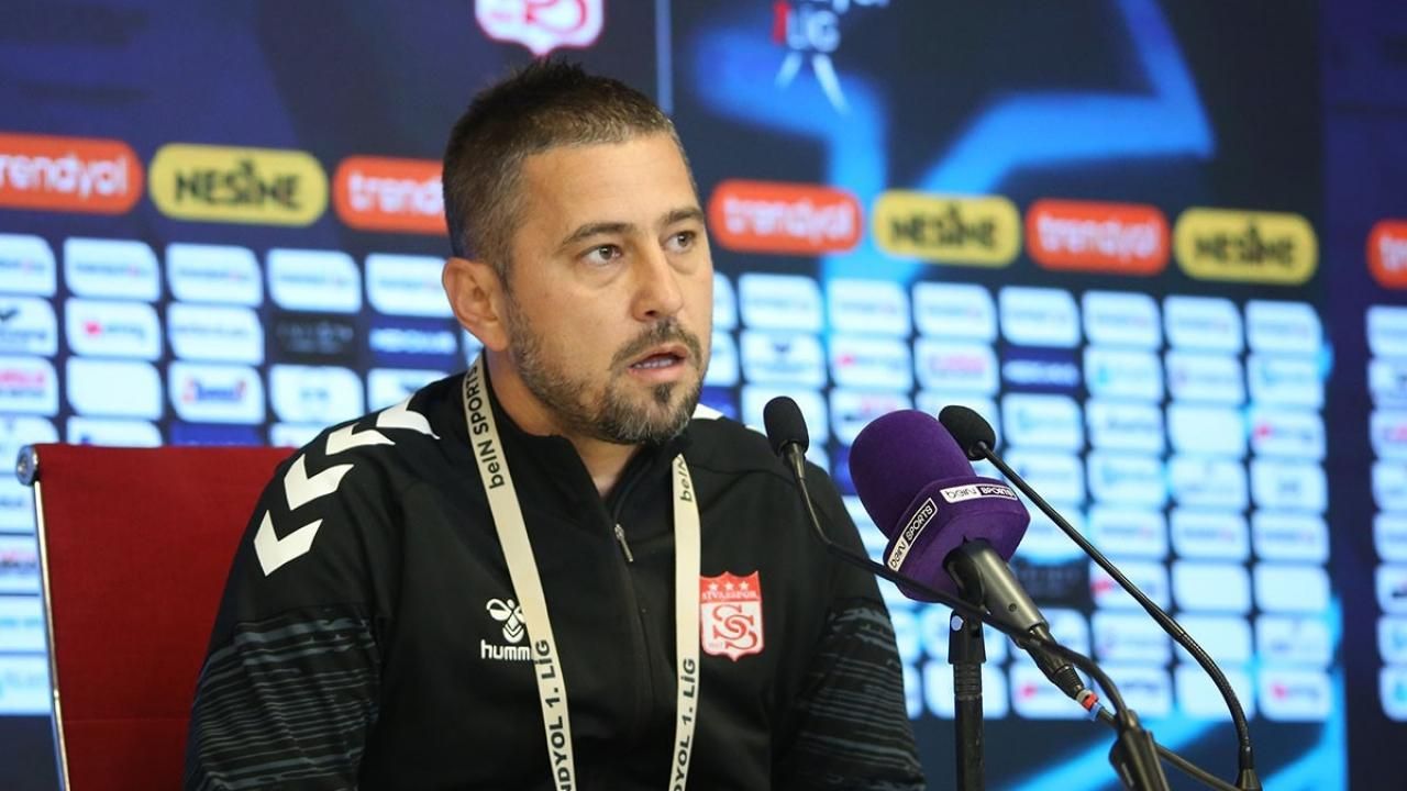 Yardımcısı maç sonu açıkladı! 'İstifa etmeyecek'