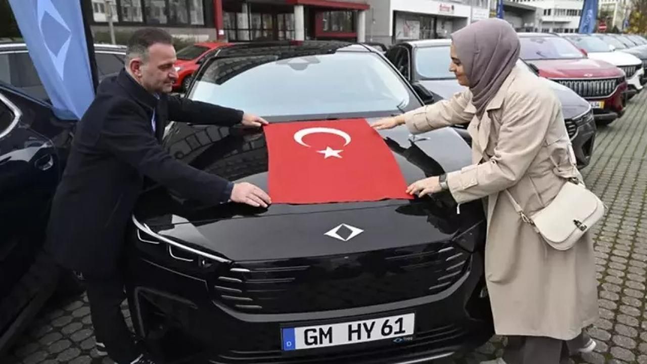 Almanya'da Togg gururu! 'Mercedes'imi Togg'u alabilmek için geri verdim'