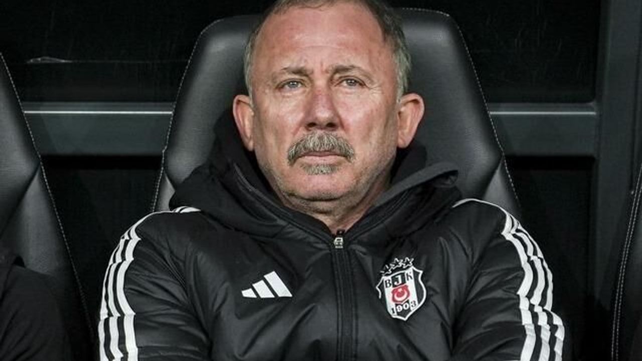 Beşiktaş'ta İlk Ayrılık: Sergen Yalçın'ın Listesinde Belirlenen İsim