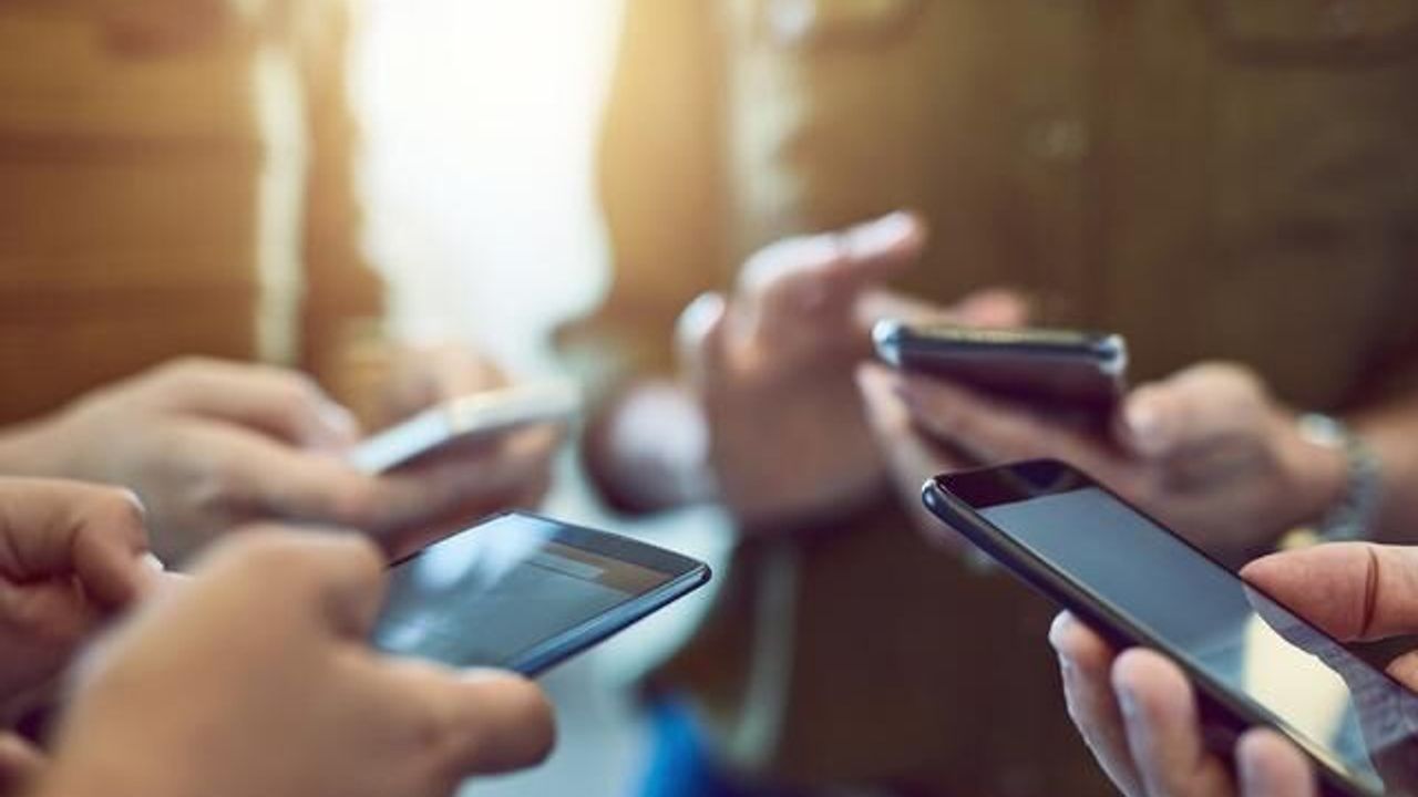 Mart 2026'nın En Güçlü Android Amiral Gemileri AnTuTu Listesinde