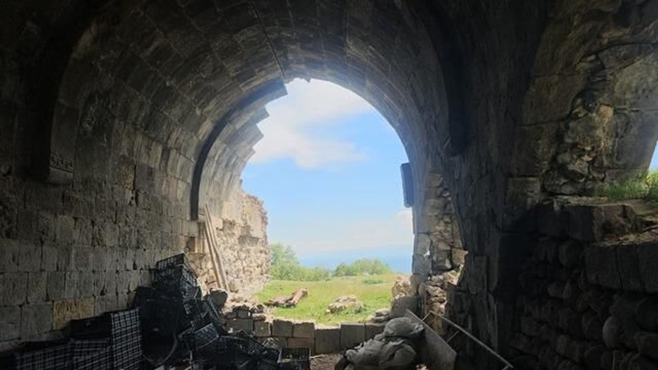 Bitlis'teki Tarihi Lale Paşa Hanı Yok Olma Tehlikesiyle Karşı Karşıya