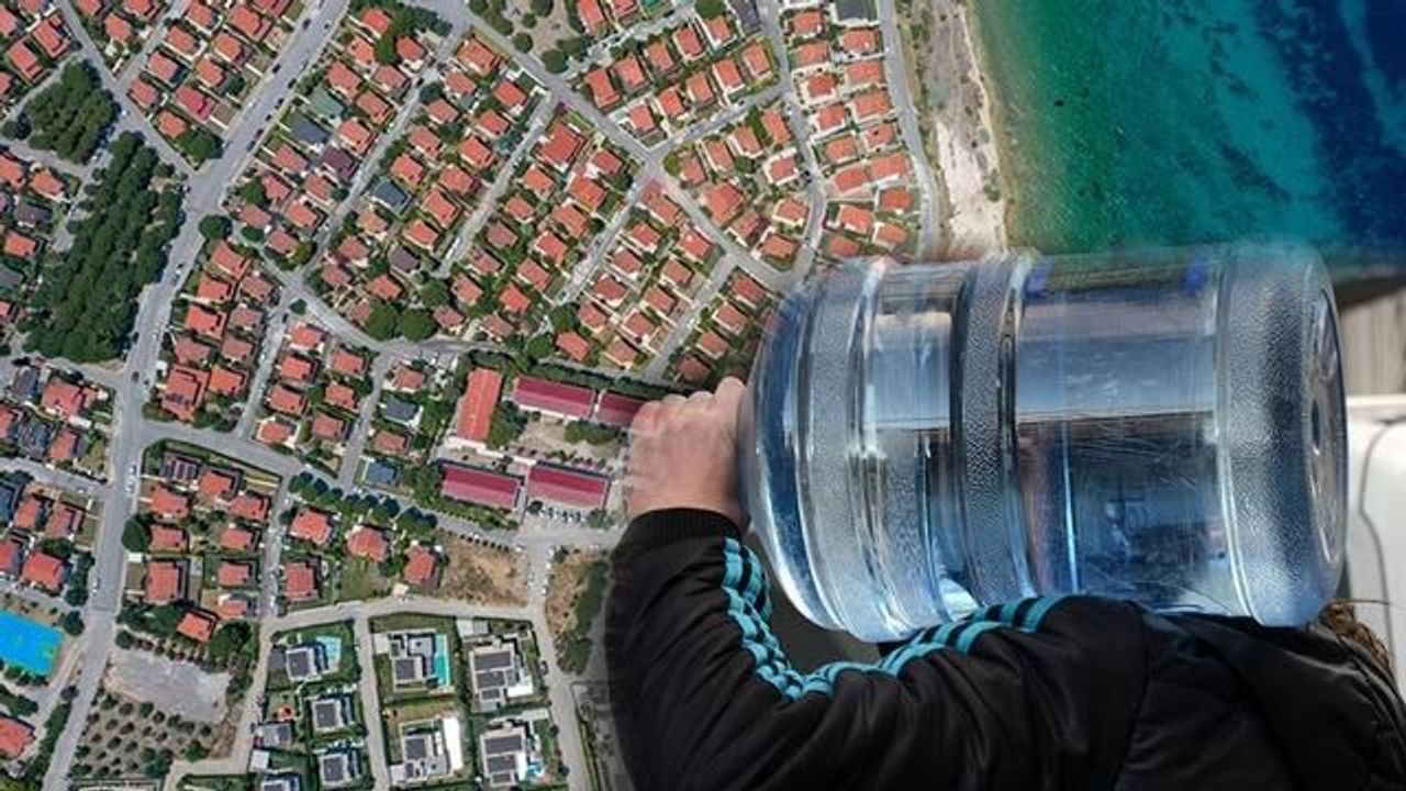 Tatil Bölgelerinde Su Fiyatları Yükselişte: Damacana ve Pet Şişe Sular Cep Yakıyor