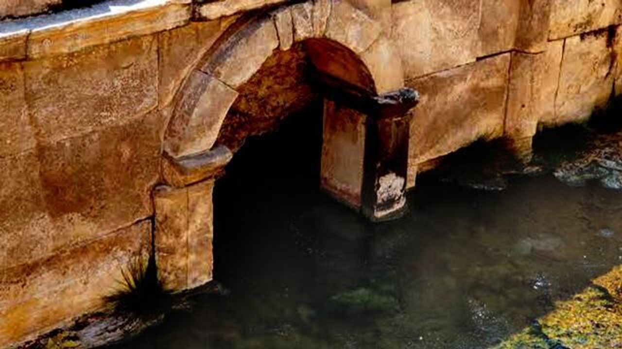 Denizli'deki Hierapolis'te 'Cehennem Kapısı' Gerçek Gazıyla Tespit Edildi