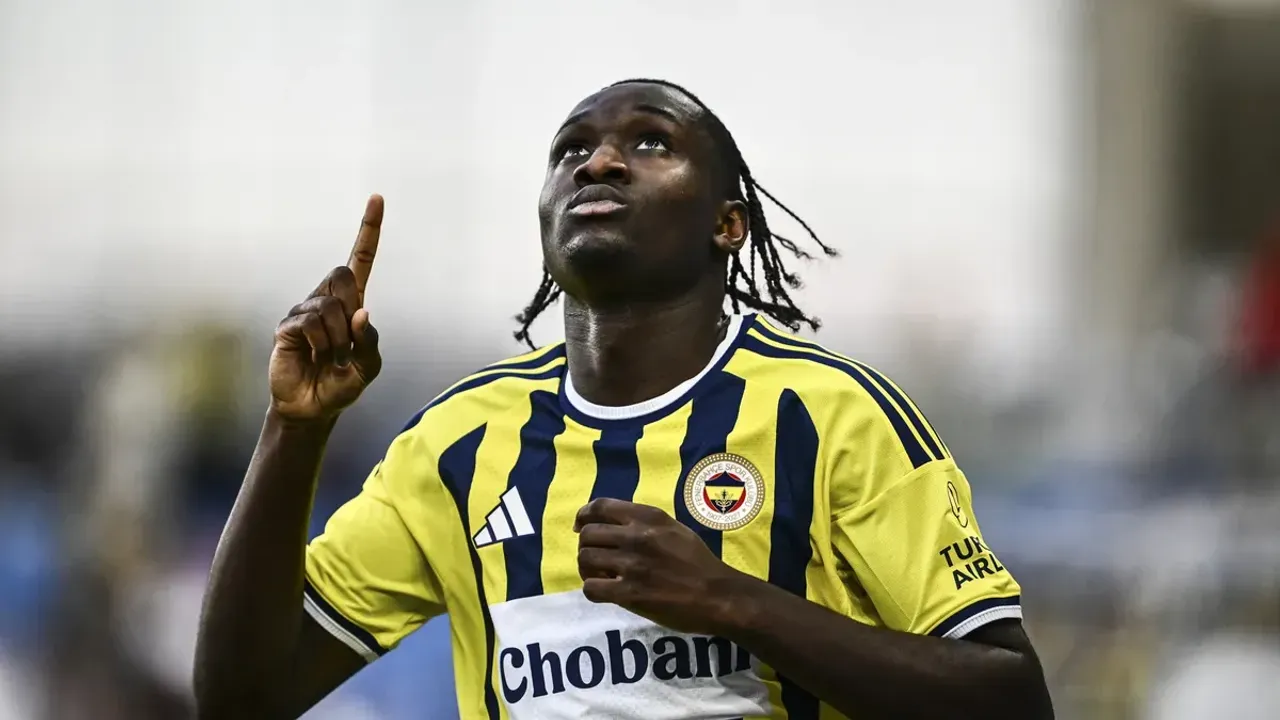 Fenerbahçe'nin Transfer Listesine Sidiki Cherif Dahil Oldu