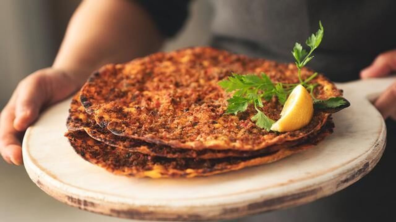 Tarım ve Orman Bakanlığı Lahmacun ve Kebapta Sakatat Tespitiyle Taklit Ürün Listesini Güncelledi