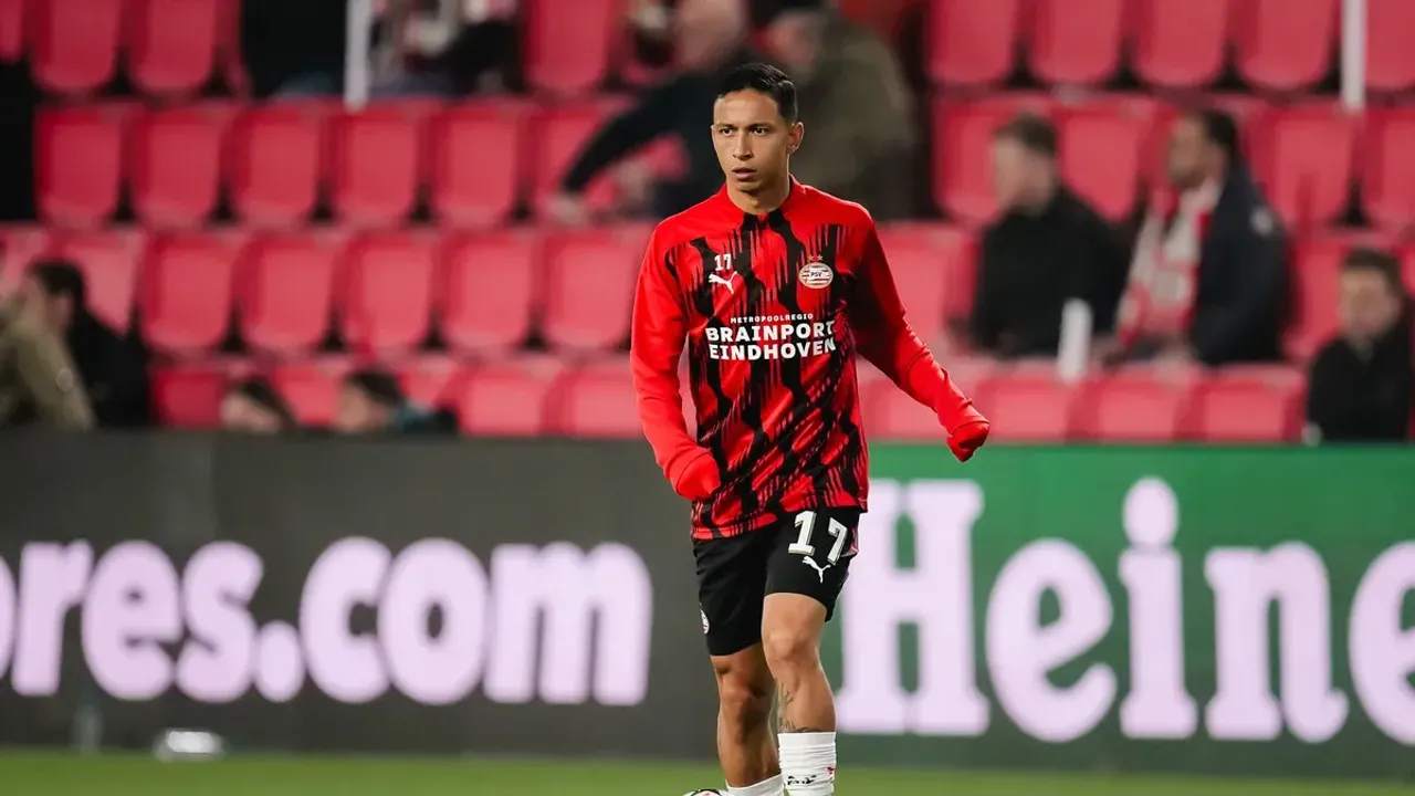 Fenerbahçe'nin Transfer Listesindeki Futbolcudan Önemli Açıklama