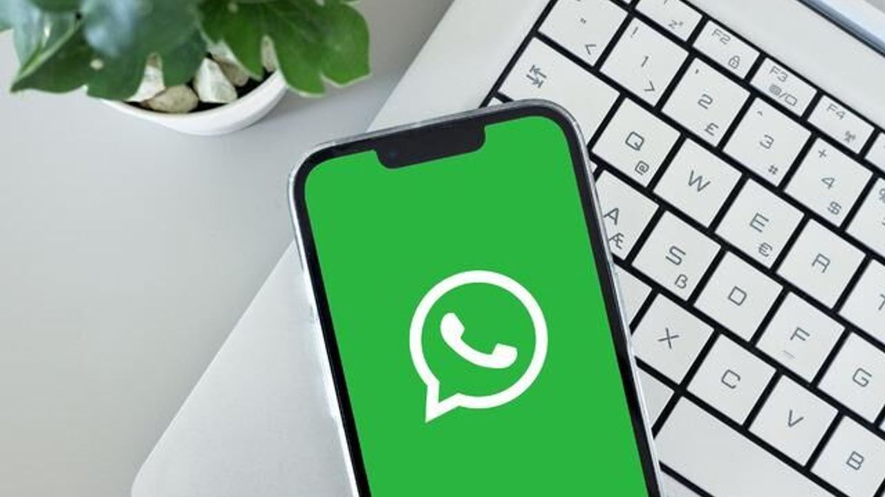 WhatsApp Sohbet Listesine Medya Önizleme Özelliği Geliyor