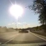 Pendik'te İki Otomobilin Çarpıştığı Kaza Anı Kamerada
