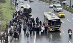 İstanbul'da "viyadük düzenleme çalışması" metro hattındaki yolcuları mağdur etti