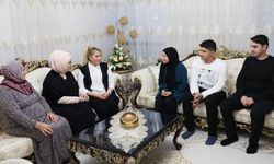 Emine Erdoğan, Vehibe Sayın'ın iftar sofrasına konuk oldu