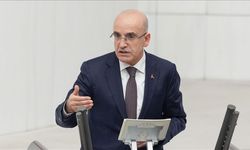 Şimşek'ten tarife savaşı açıklaması: 'Türkiye dayanıklı konumda'