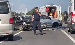 4 araçlık zincirleme kaza: Çok sayıda yaralı var!