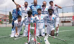 6 gollü maçı kazanıp Süper Lig'e yükseldiler