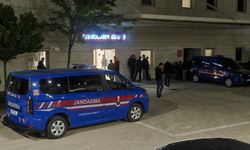 Ağabey dehşeti: Yengesini öldürdü, kardeşini yaraladı!