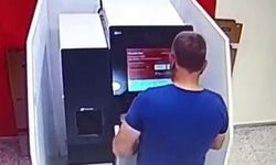 ATM'deki dalgınlığı pahalıya mal oldu