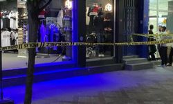 Bağcılar’da iş yerine silahlı saldırı: Çok sayıda yaralı var