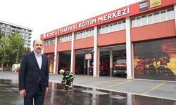 Başkan Altay, 'Gönüllü İtfaiyecilik' eğitimi alan üniversite öğrencileriyle buluştu