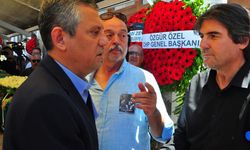 CHP lideri Özgür Özel, cenazeye katıldı