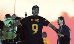F.Bahçe'ye şok gönderme! Icardi yine yaptı yapacağını! Formasında yazan isim gündem oldu