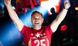 Galatasaray 5 yıldızı formasını satışa sundu! İşte Aslan'ın yeni logosu