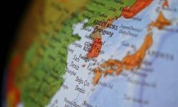 Güney Kore'de donanmaya ait uçak düştü