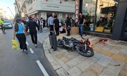 Motosikletle minibüs çarpıştı!: Ölü ve yaralılar var