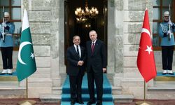 Pakistan Başbakanı Şerif'ten Pakistan-Türkiye dostluğu mesajı