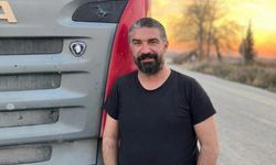 Sivas'ta tır devrildi: 2 ölü