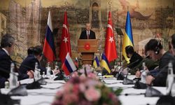 Türkiye’nin Mekik Diplomasisi: Barışa Giden Yolda İstanbul’un Ağırlığı