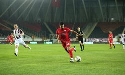 10 yıl Trabzonspor'da oynamıştı: 3. Lig'in şampiyonuna imzayı attı