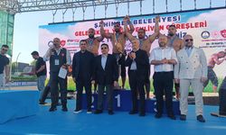 1500 pehlivan yarıştı, birinciye milyonlarca liralık altın kemer verildi