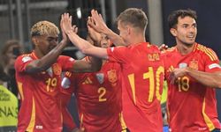9 gollü çılgın düello! İspanya, finale yükseldi