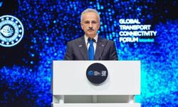 Bakan Uraloğlu "tarihi" deyip duyurdu: Avrupa'ya bağlıyoruz! Tam 300 milyar dolar yat