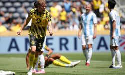 Borussia Dortmund gruptan lider çıktı