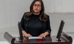 DEM Partili vekil kürsüde Kürtçe bela okudu: Meclis karıştı