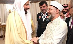 Diyanet İşleri Başkanı Erbaş, Cidde'de 'Büyük Hac Sempozyumu'na katıldı