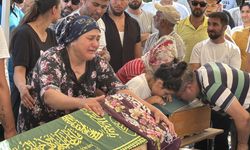 Edirne'deki kazada vefat eden 5 kişinin cenazesi toprağa verildi
