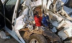 Hatay’da kamyon 3 araca çarptı: 1 ölü, 10 yaralı