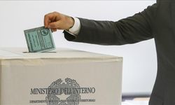 İtalya'da referandum! Halk sandık başında