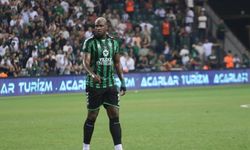 Kocaelispor'da ayrılık rüzgarı! Golcü ismin sözleşmesi feshedildi