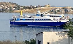 Kurban Bayramı tatilinde Ayvalık'tan Midilli Adası'na geçişlerde yoğunluk yaşanıyor