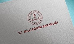 Lisede skandal afiş! MEB soruşturma başlattı